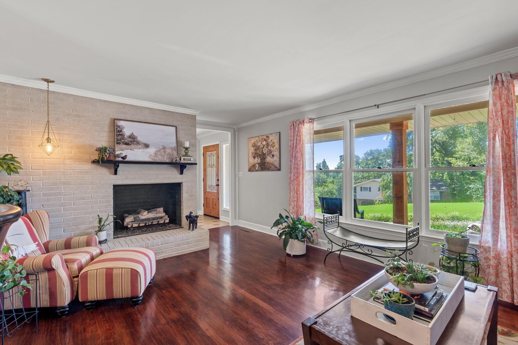 4522 Cloverdale Loop Hixson, TN 37343 - Photo 12 of 65 14-web-or-mls-4522 cloverdale loop-tori