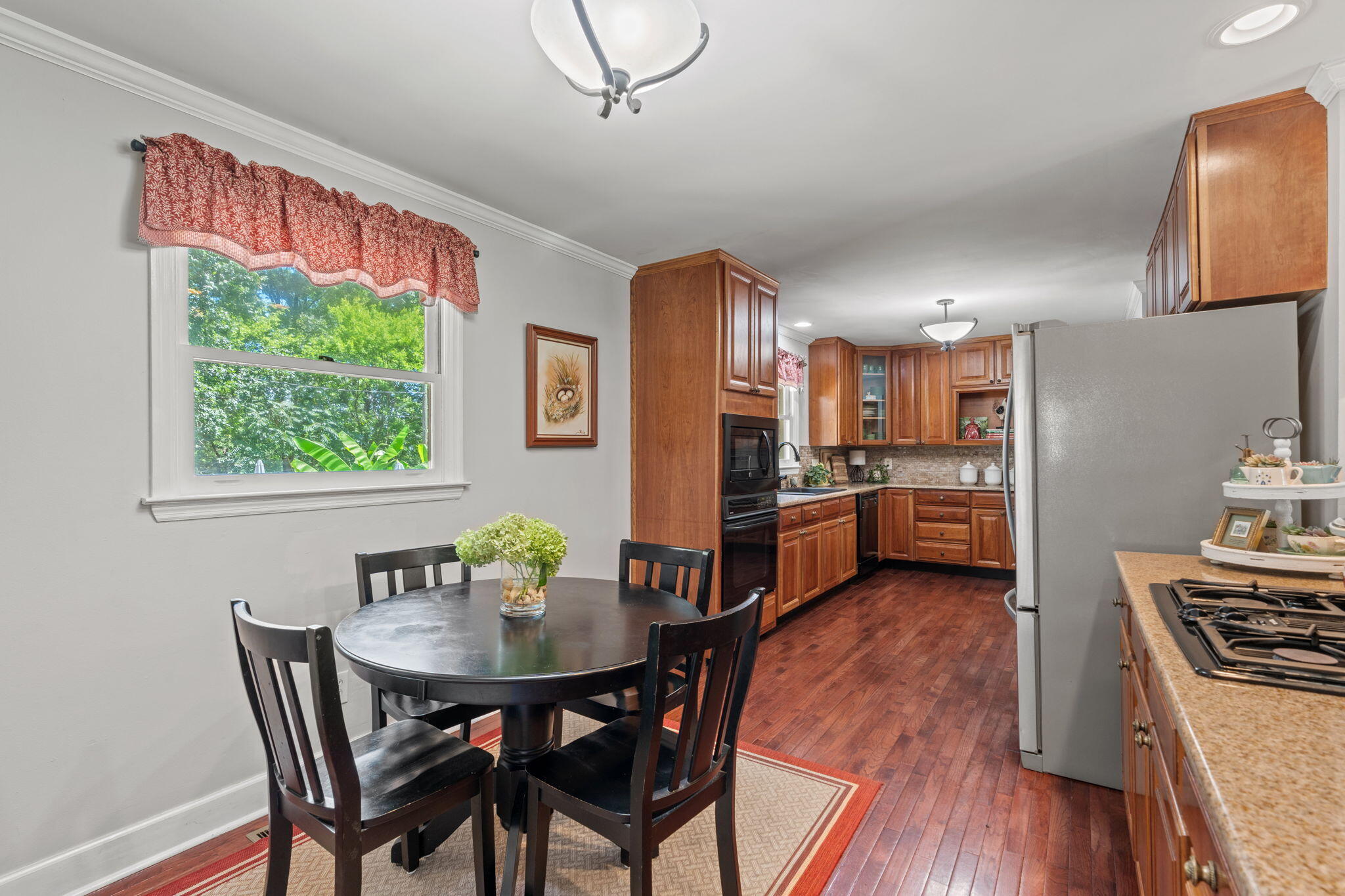 4522 Cloverdale Loop Hixson, TN 37343 - Photo 14 of 65 16-web-or-mls-4522 cloverdale loop-tori