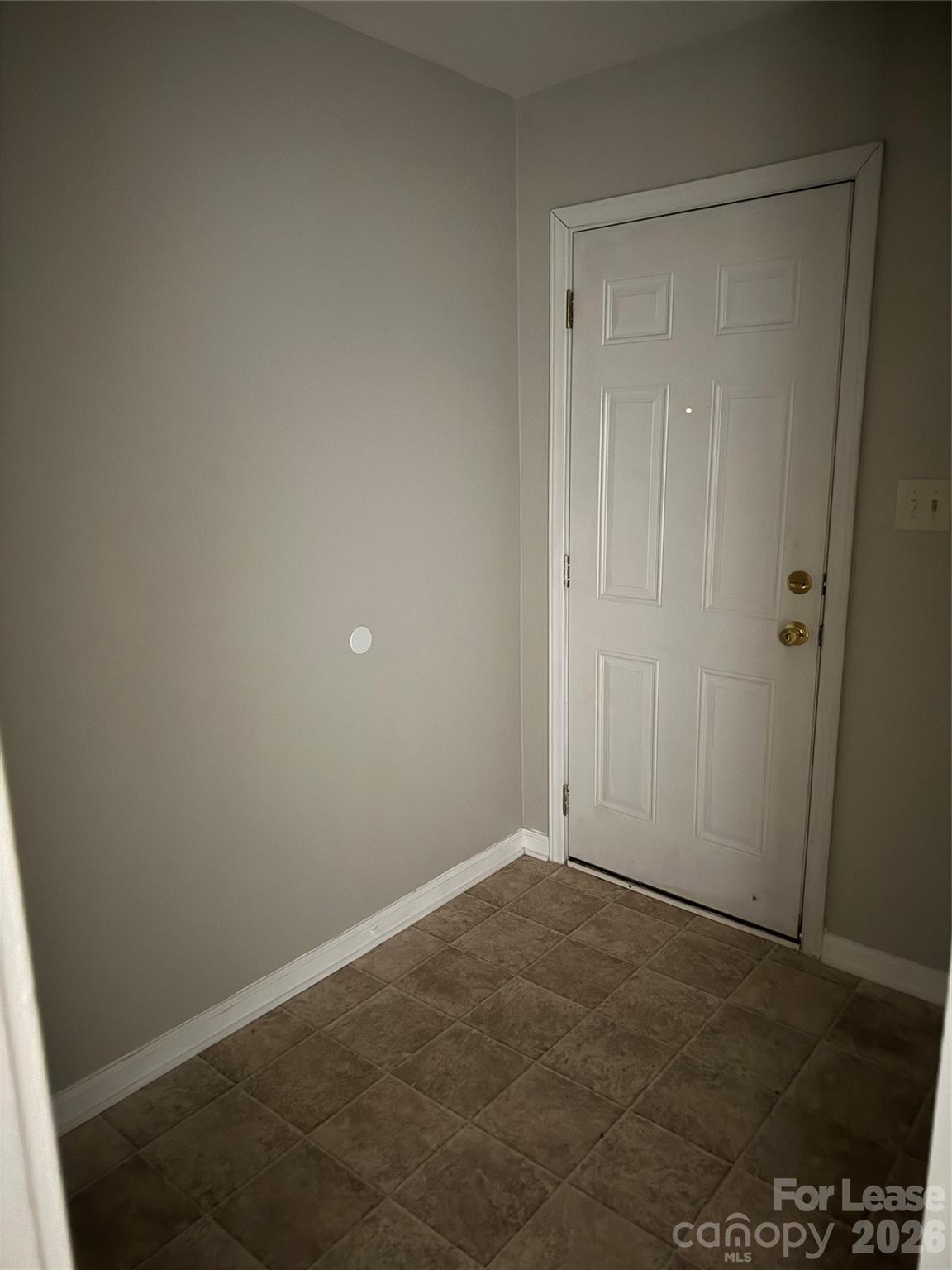 833 4th Avenue Southwest Hickory, NC 28602 - Photo 6 of 9 a view of an empty room