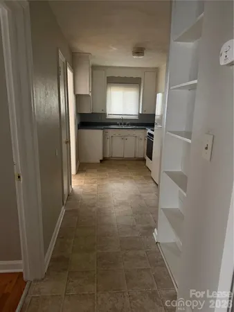 $850 | 833 4th Avenue Southwest, Hickory, NC 28602