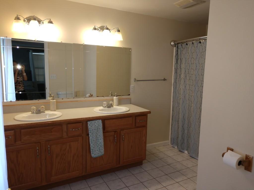 34 Carl R Ghilani Circle Ashland, MA 01721 - Photo 17 of 41 Gallery Image 17