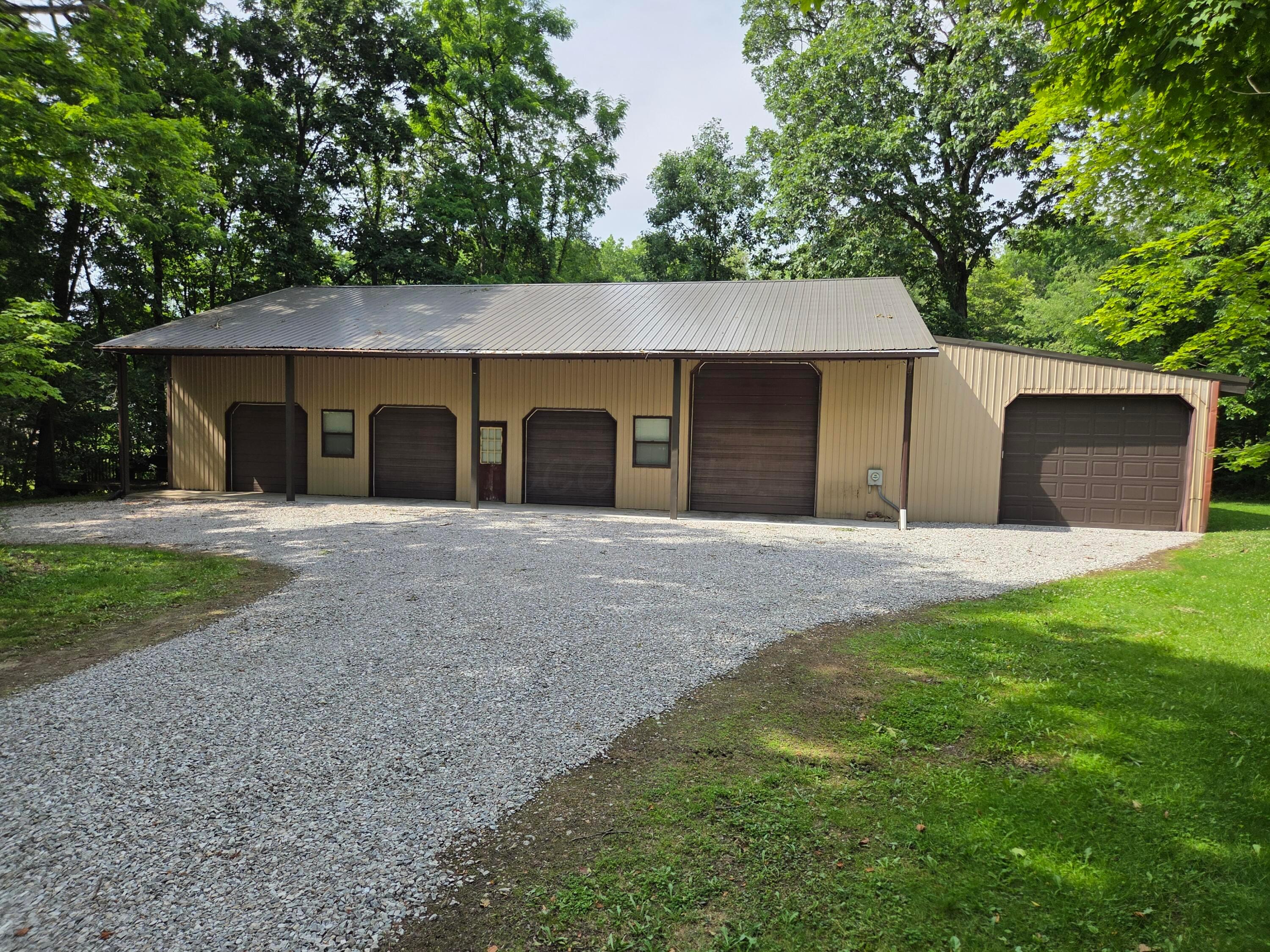 5895 Watkins Road Southwest Pataskala, OH 43062 - Photo 28 of 112