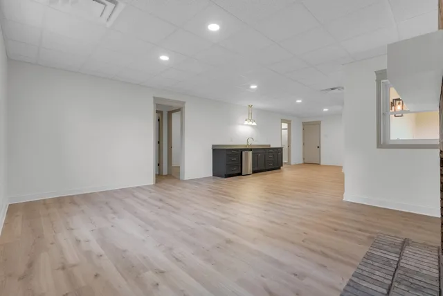 $1,050,000 | 313 Fairway Drive, Clarksville, TN 37043