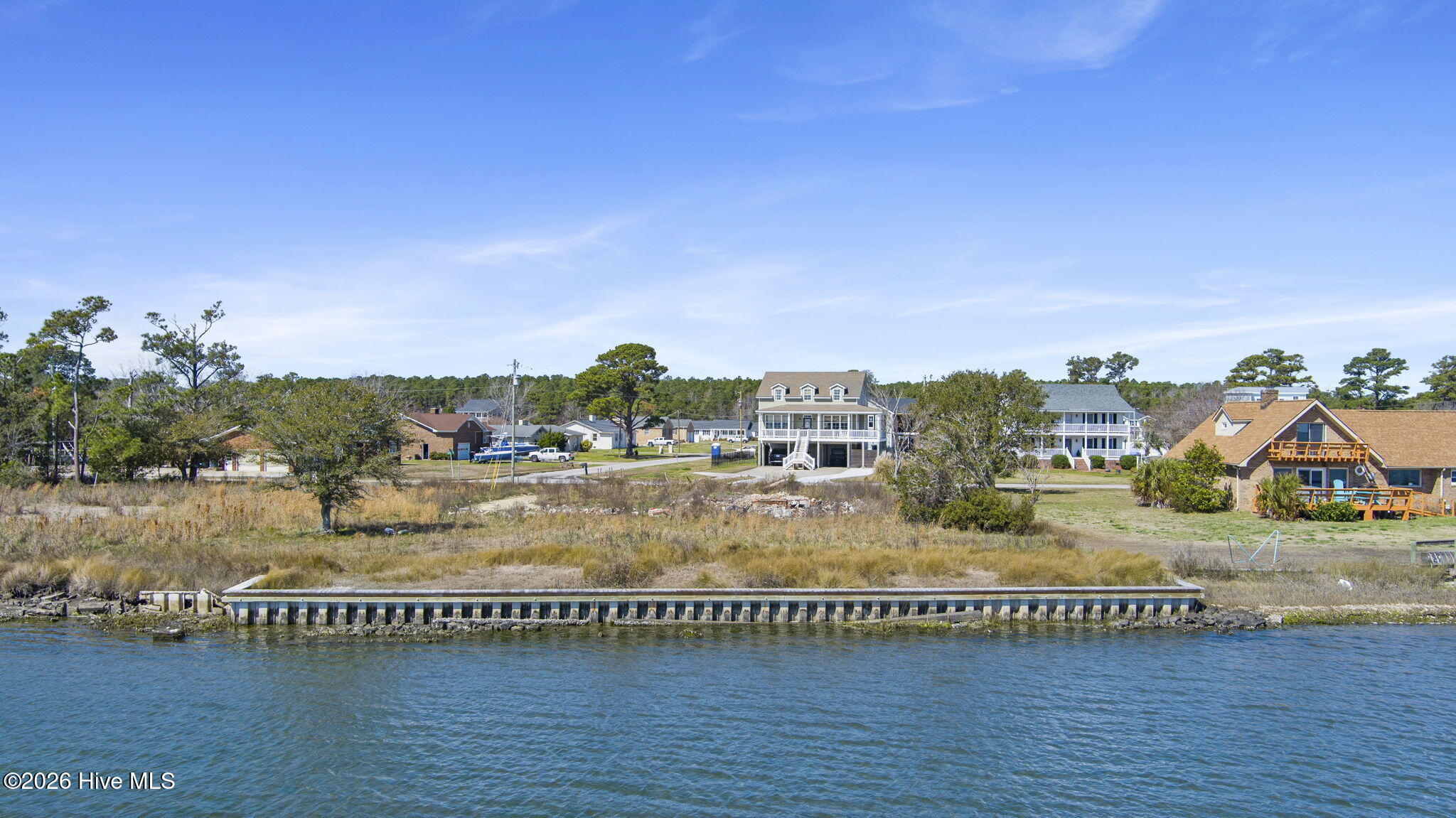 608 Bronna Road Beaufort, NC 28516 - Photo 13 of 18 13-web-or-mls-608BronnaSt-3-9-26-014