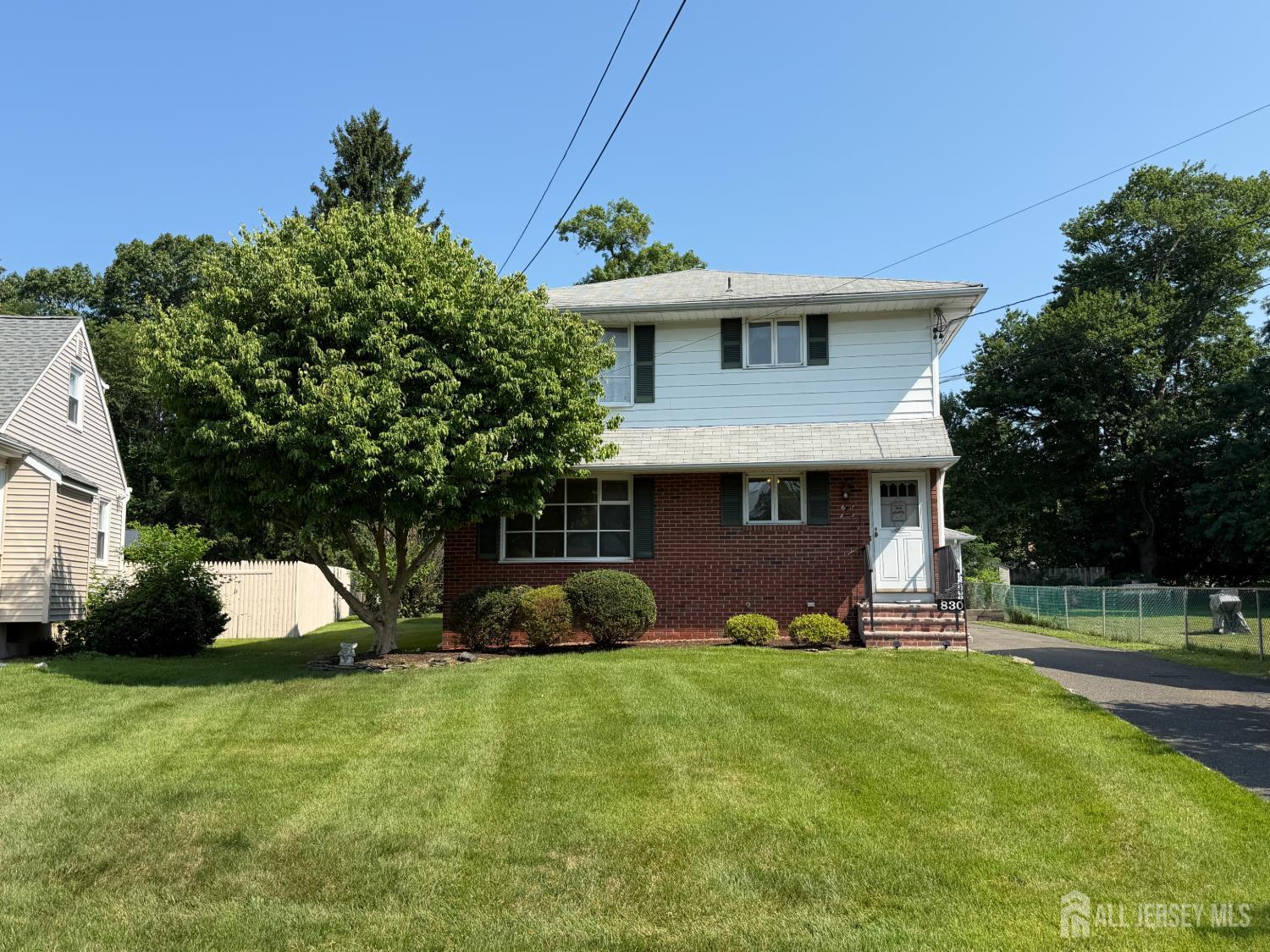 830 2nd Street Dunellen, NJ 08812 - Photo 2 of 30