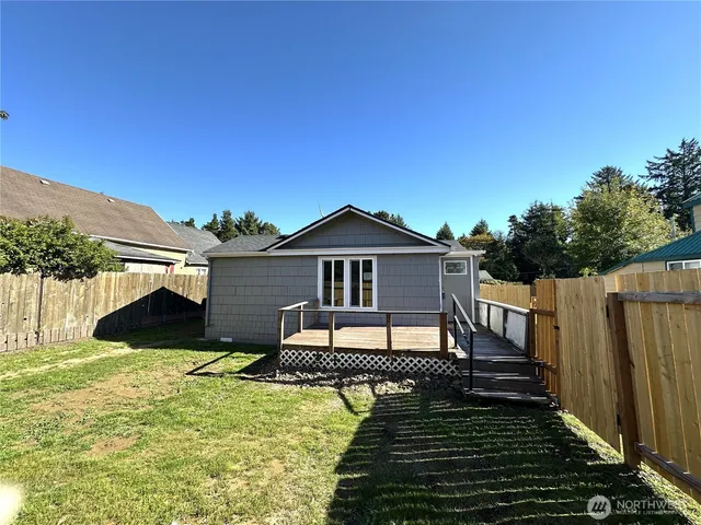 $129,900 | 26206 R Street, Ocean Park, WA 98640