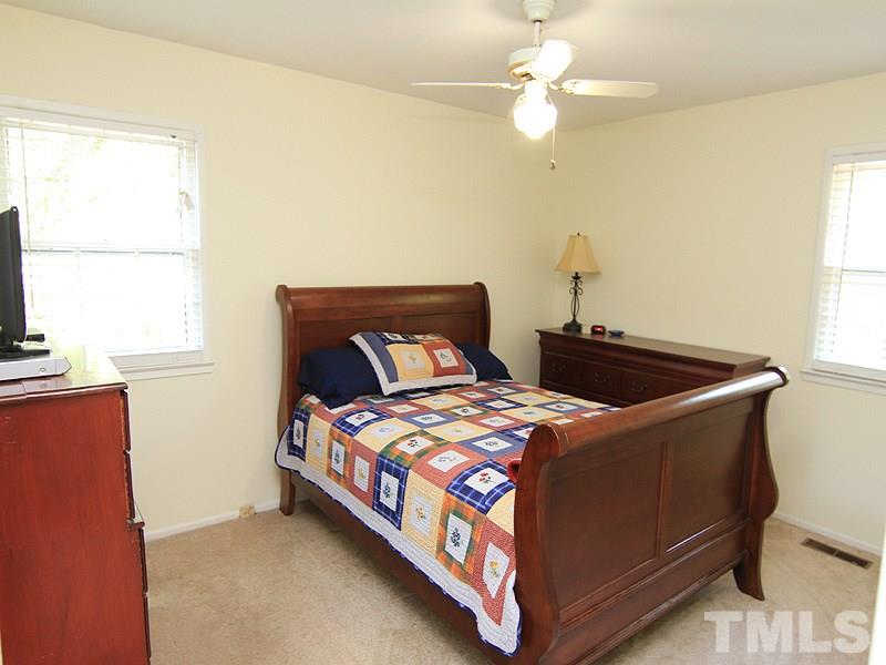 6015 Stratton Place Raleigh, NC 27609 - Photo 19 of 25 Gallery Image 19