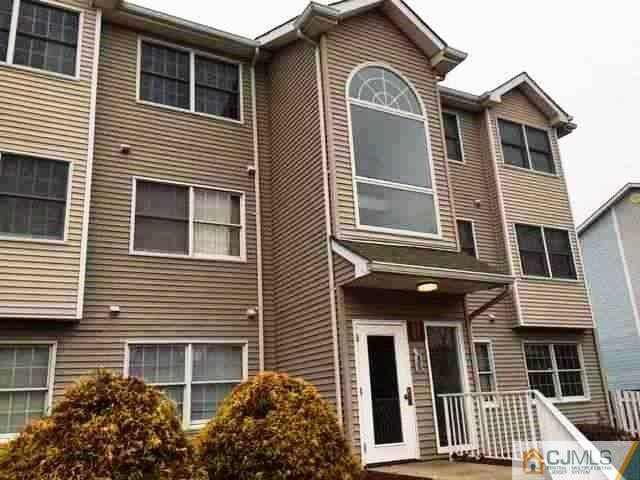 710 Edpas Road, Unit 710 New Brunswick, NJ 08901 - Photo 3 of 6 a front view of a house