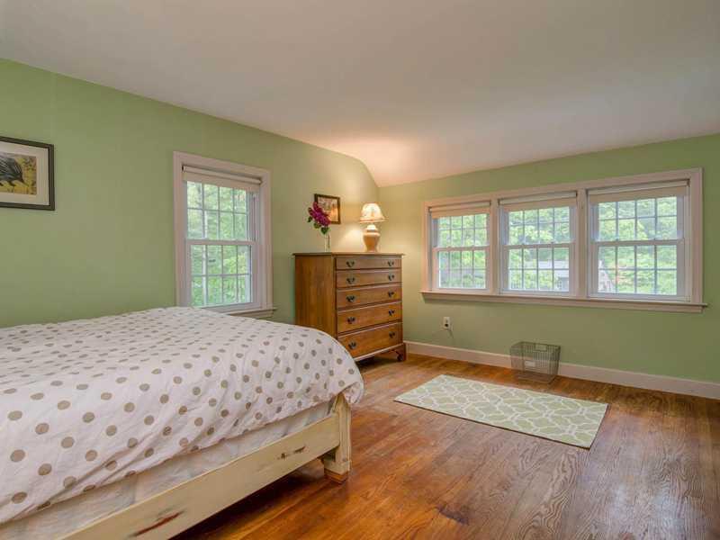 7 Locksley Road Cape Elizabeth, ME 04107 - Photo 10 of 13 Bedroom.