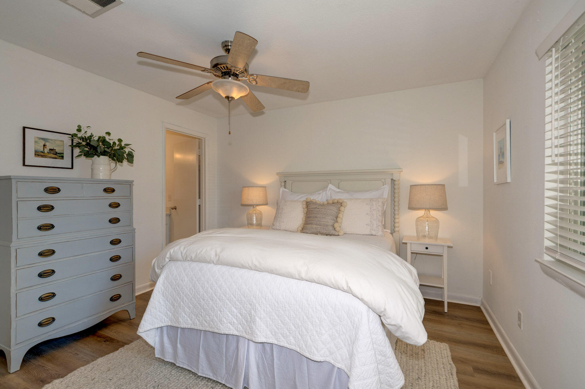 272 Alexandra Drive, Unit 1 Mount Pleasant, SC 29464 - Photo 16 of 30 1-DSC_6377_78_79_80_81