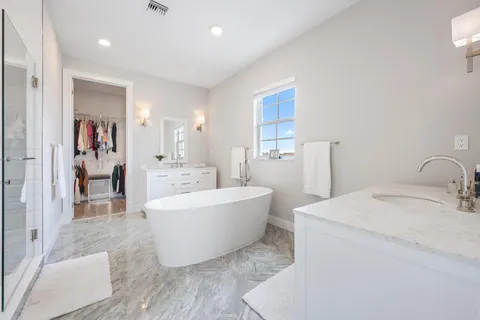 $1,895,000 | 12115 Waterstone Circle, Palm Beach Gardens, FL 33412