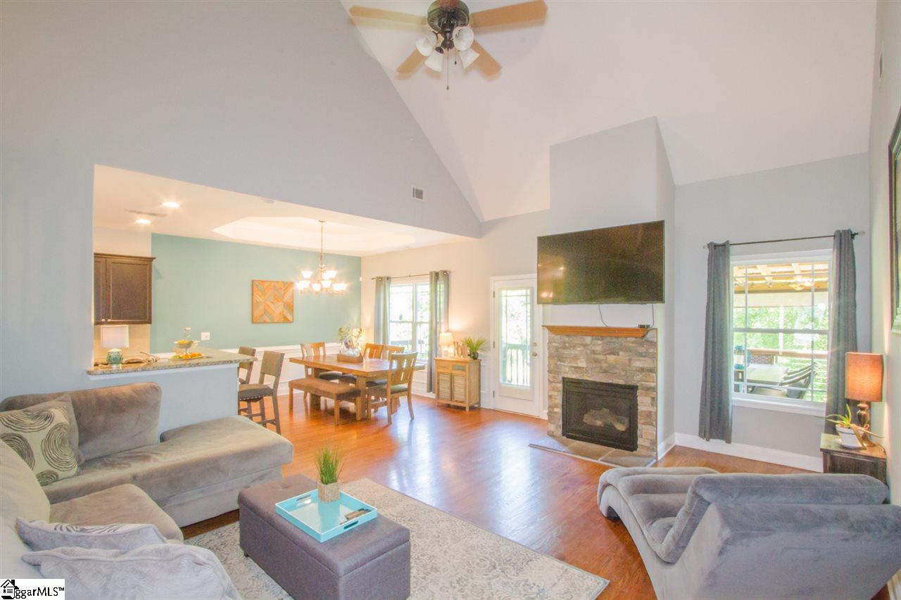 204 Obannon Court Anderson, SC 29621 - Photo 7 of 36