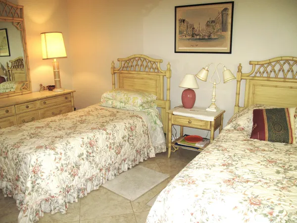 $169,900 | 892 North High Point Boulevard North, Unit D, Delray Beach, FL 33445