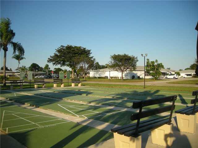 892 North High Point Boulevard North, Unit D Delray Beach, FL 33445 - Photo 38 of 44