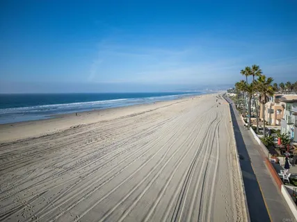 $3,200,000 | 720 Devon Court, San Diego, CA 92109