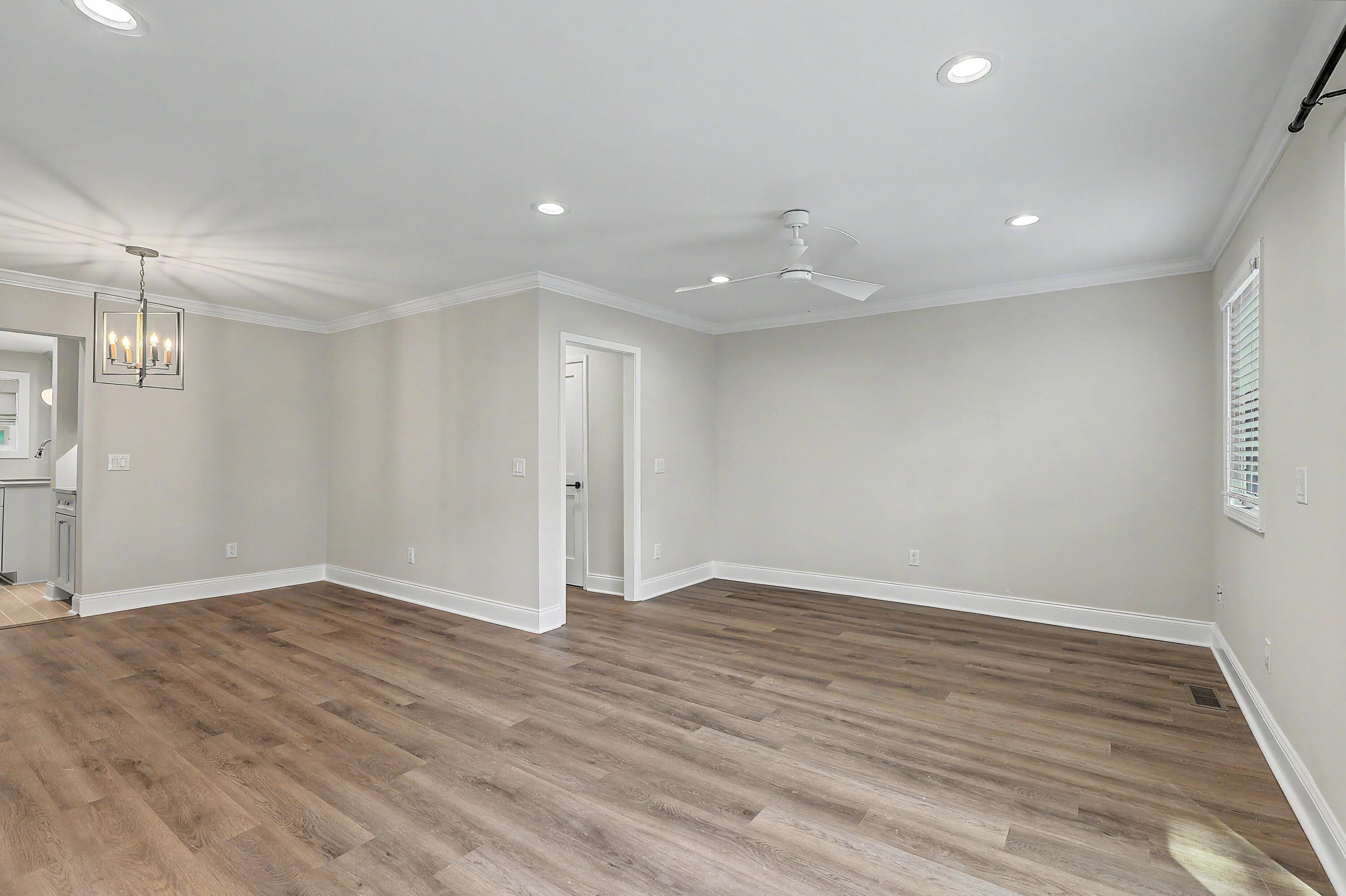 958 Myrtle Court Mount Pleasant, SC 29464 - Photo 19 of 40