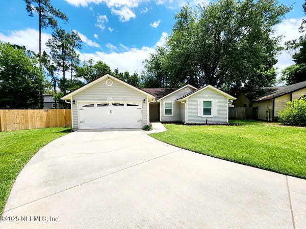$2,250 | 3910 Karissa Ann Place East, Jacksonville, FL 32223