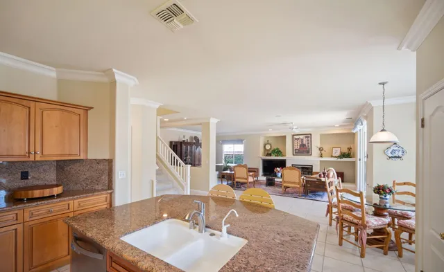 $675,000 | 3033 Hanson Avenue, Clovis, CA 93611