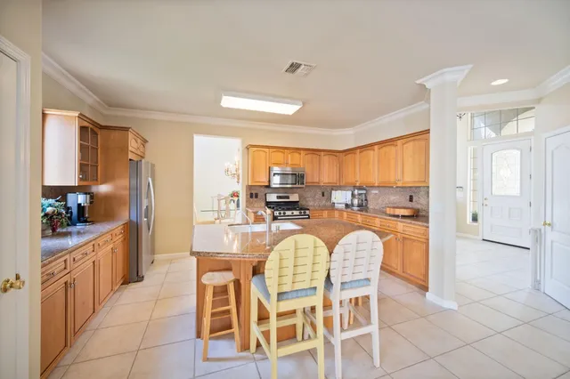 $675,000 | 3033 Hanson Avenue, Clovis, CA 93611