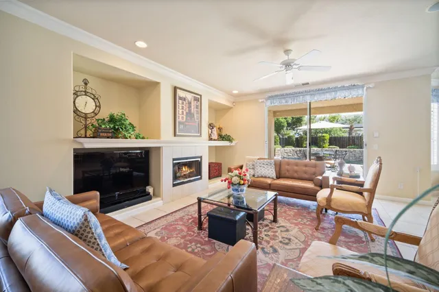 $675,000 | 3033 Hanson Avenue, Clovis, CA 93611