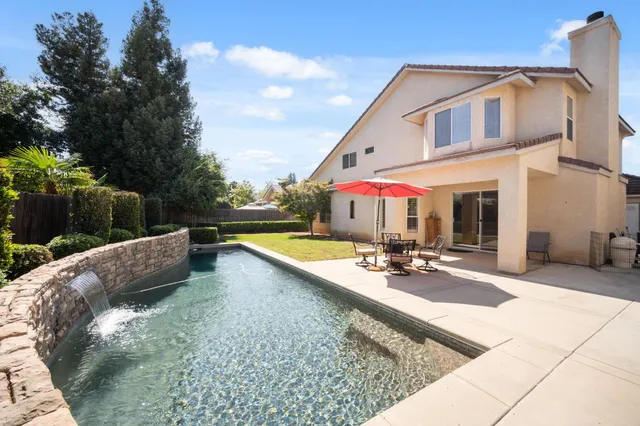 $675,000 | 3033 Hanson Avenue, Clovis, CA 93611