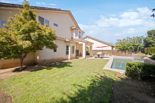 $675,000 | 3033 Hanson Avenue, Clovis, CA 93611