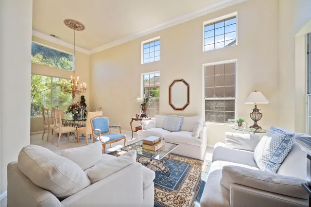 $675,000 | 3033 Hanson Avenue, Clovis, CA 93611