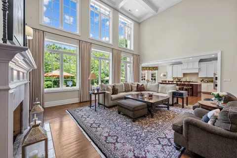 $3,375,000 | 1150 West Keswick Lane, Lake Forest, IL 60045