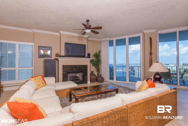 28250 Canal Road, Unit 906 Orange Beach, AL 36561 - Photo 8 of 43 Living Area