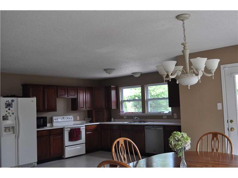6310 Eastern Range Road Indianapolis, IN 46234 - Photo 5 of 18
