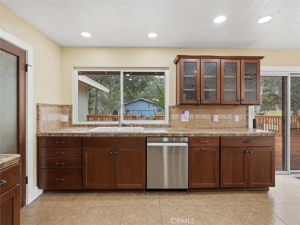 47436 Modoc Road Coarsegold, CA 93614 - Photo 21 of 53