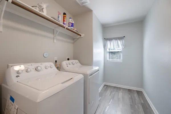 $1,900 | 196 Goldenrod, Livingston, TX 77351