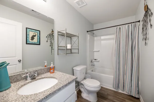 $1,900 | 196 Goldenrod, Livingston, TX 77351