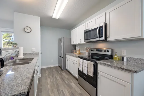 $1,900 | 196 Goldenrod, Livingston, TX 77351