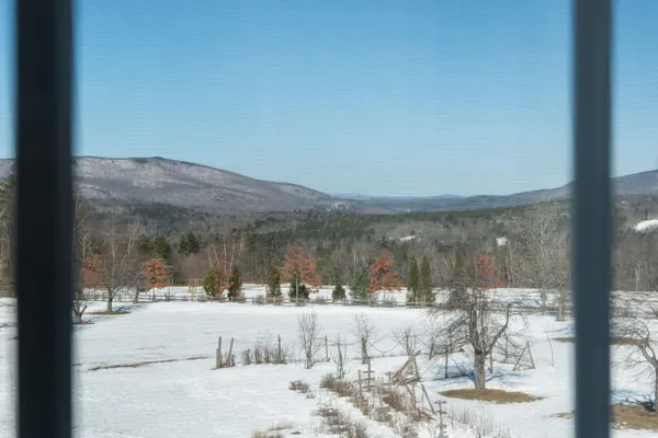 $949,000 | 118 Sawyer Hill Road, Canaan, NH 03741