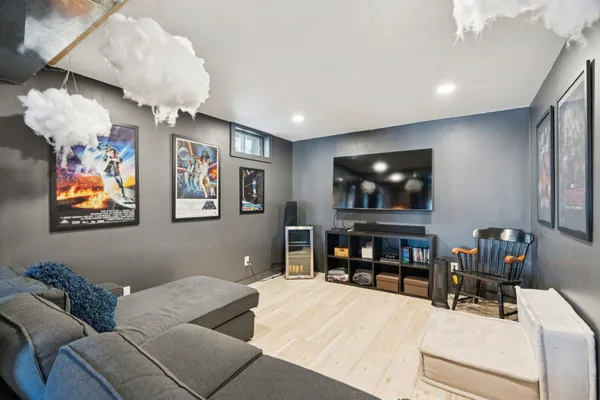 $949,000 | 118 Sawyer Hill Road, Canaan, NH 03741