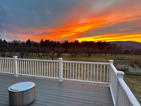 $949,000 | 118 Sawyer Hill Road, Canaan, NH 03741