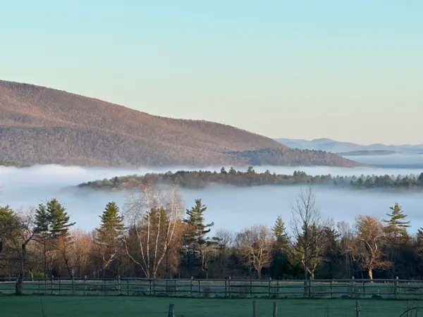 $949,000 | 118 Sawyer Hill Road, Canaan, NH 03741