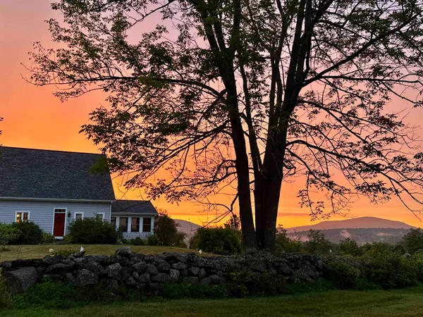 $949,000 | 118 Sawyer Hill Road, Canaan, NH 03741