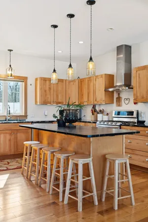 $949,000 | 118 Sawyer Hill Road, Canaan, NH 03741