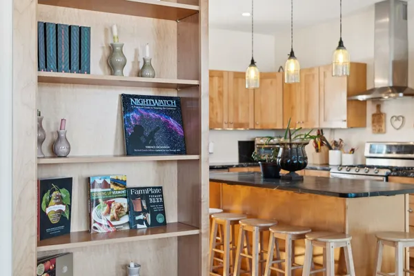 $949,000 | 118 Sawyer Hill Road, Canaan, NH 03741