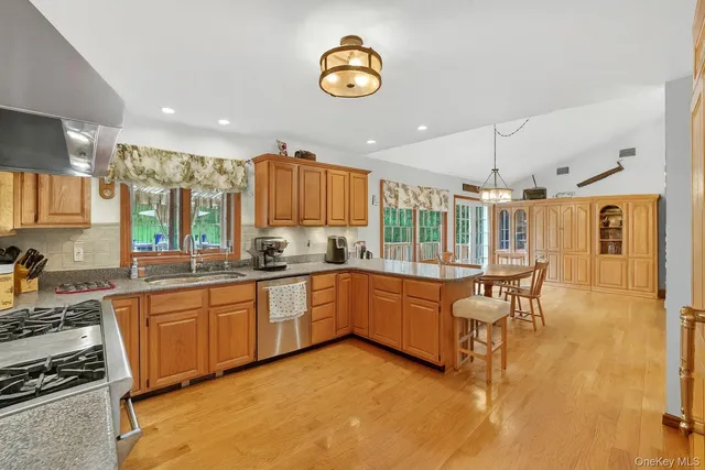 $1,099,000 | 200 Highway 9A, Ossining, NY 10562