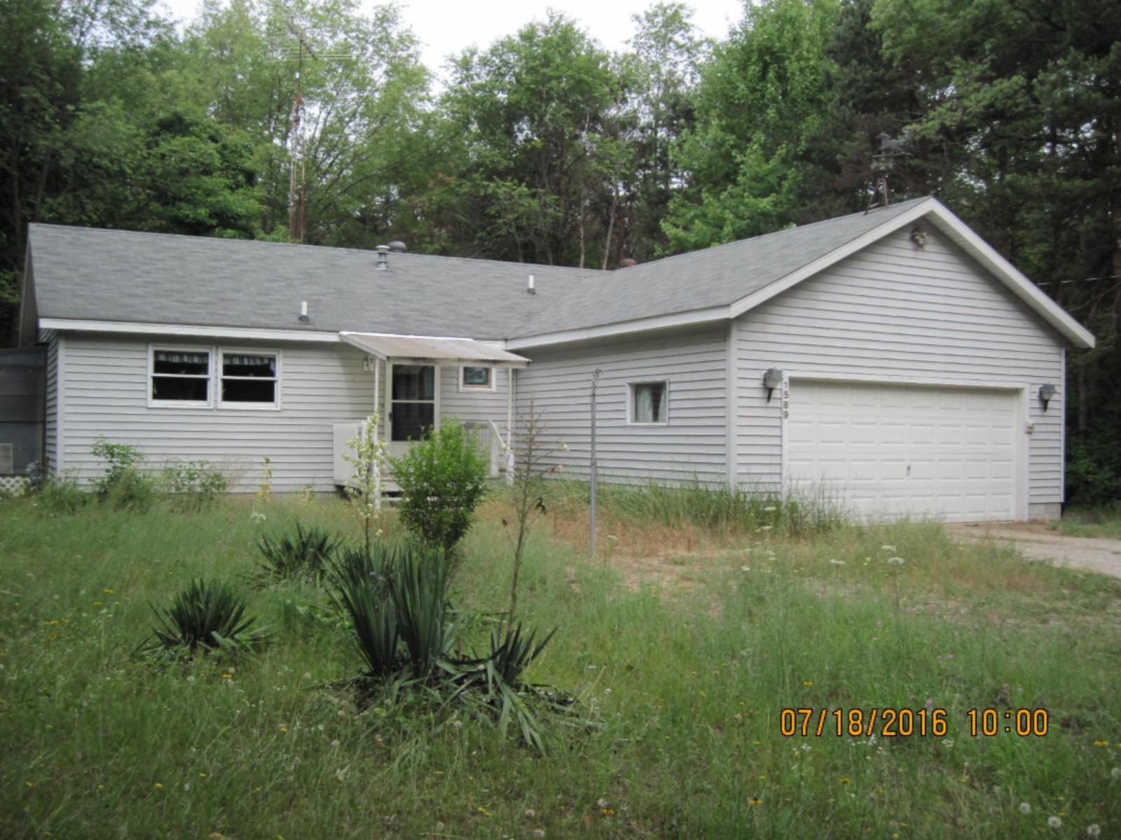 1589 South Mill Iron Road Muskegon, MI 49442 - Photo 2 of 8 IMG_0053