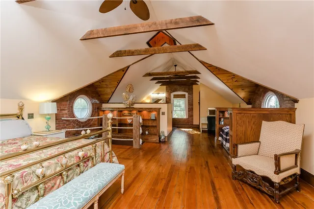 $995,000 | 18 Clearview Avenue, Parma, NY 14468