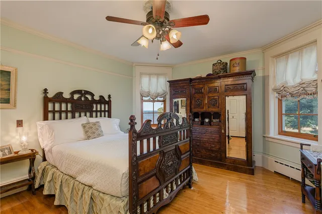 $995,000 | 18 Clearview Avenue, Parma, NY 14468