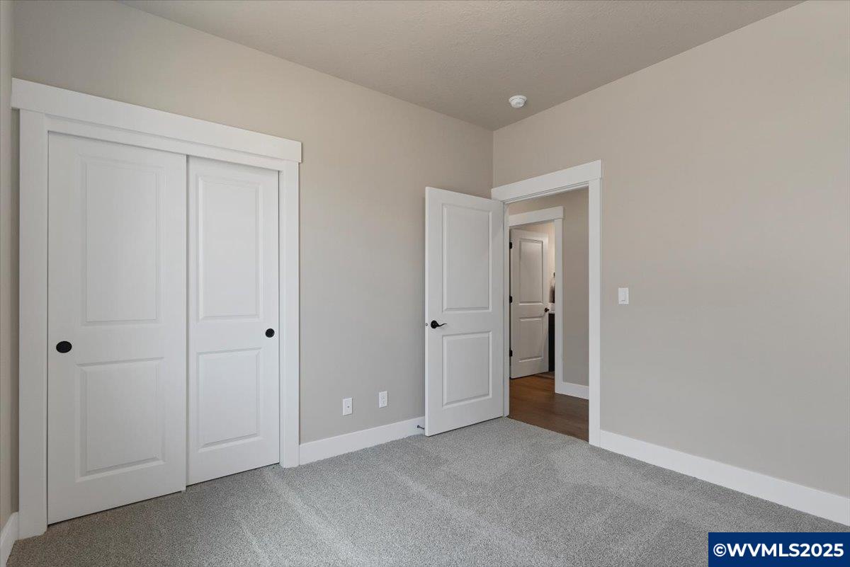 1291 Southwest 11th Avenue Dallas, OR 97338 - Photo 33 of 41