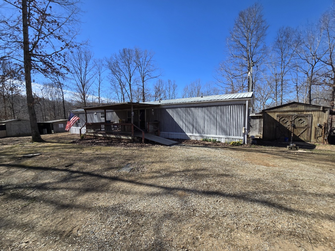 10298 Wilder Point Road Bon Aqua, TN 37025 - Photo 10 of 39