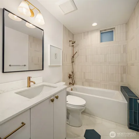 $1,125,000 | 3606 Francis Avenue North, Seattle, WA 98103