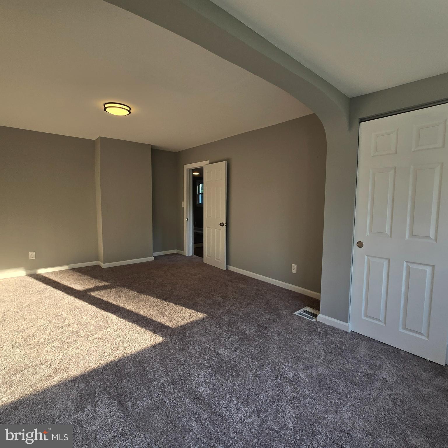 433 East Maple Avenue Lindenwold, NJ 08021 - Photo 7 of 37