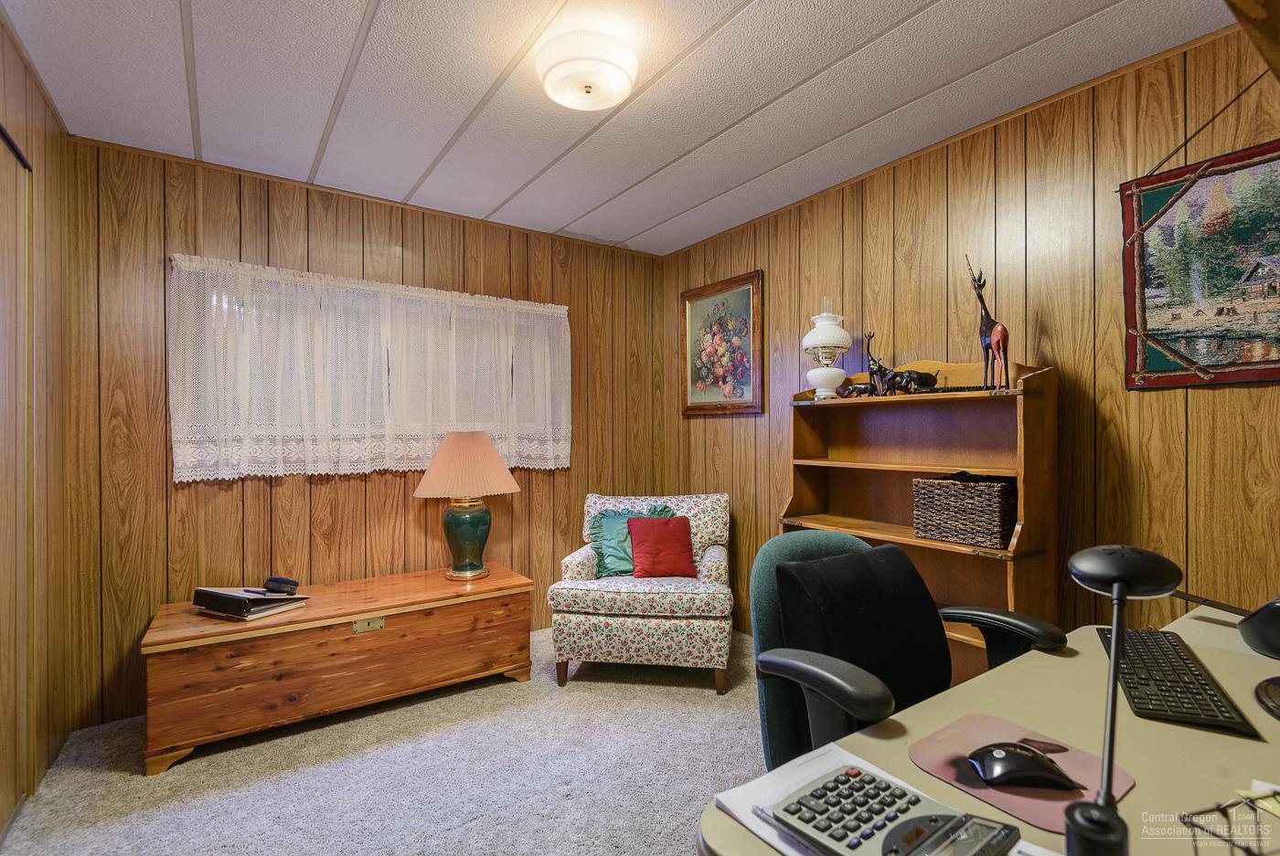 17127 Island Loop Way Bend, OR 97707 - Photo 11 of 19 Additional Photo